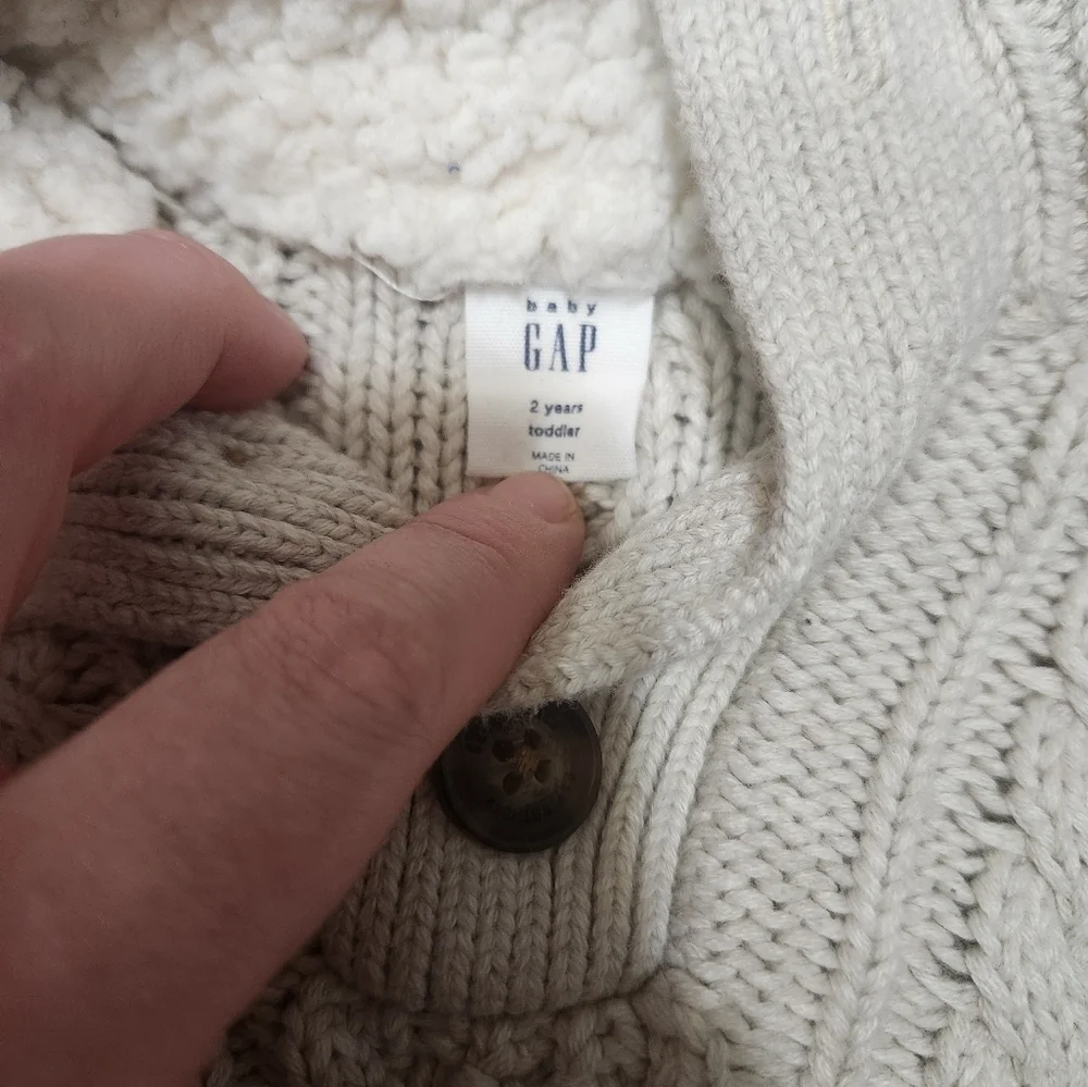 LIKE NEW, Baby Gap Winter Sweater, Size 2t